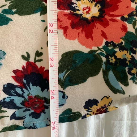 Van Heusen Floral Print Blouse - Picture 14 of 16